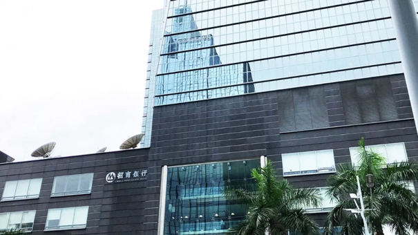 走进招商银行